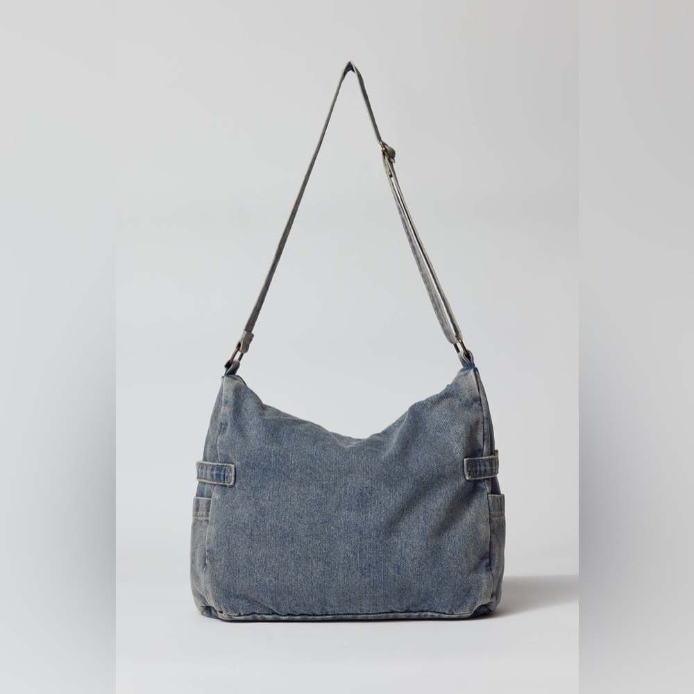 BDG Urban Outfitters Denim Crossbody Bag Blue Wash Y2K Cargo Utility Hobo Purse - Picture 5 of 6